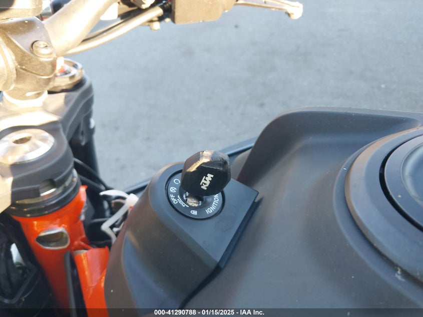 2024 KTM 390 DUKE MD2JPJ405RN239487