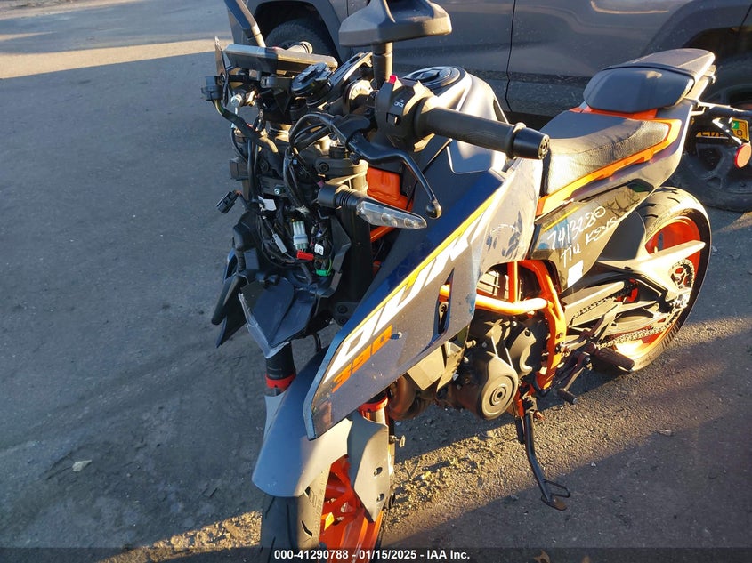 2024 KTM 390 DUKE MD2JPJ405RN239487