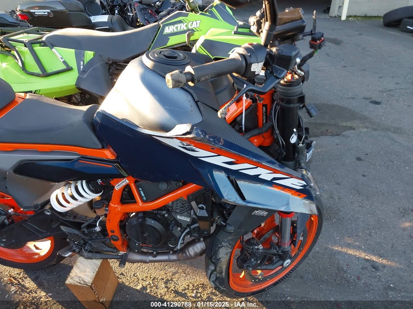 2024 KTM 390 DUKE MD2JPJ405RN239487
