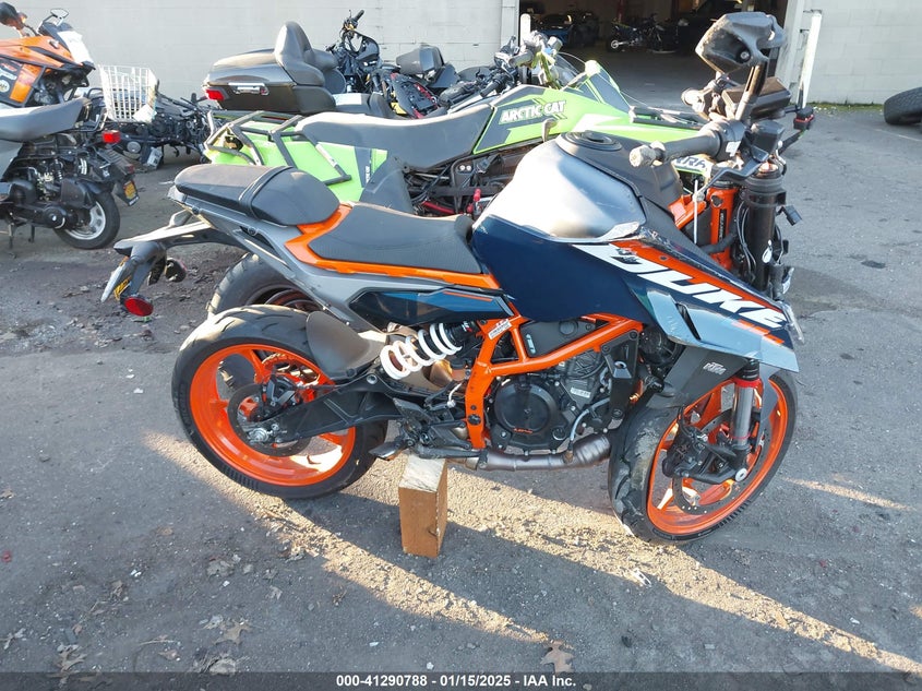 2024 KTM 390 DUKE MD2JPJ405RN239487