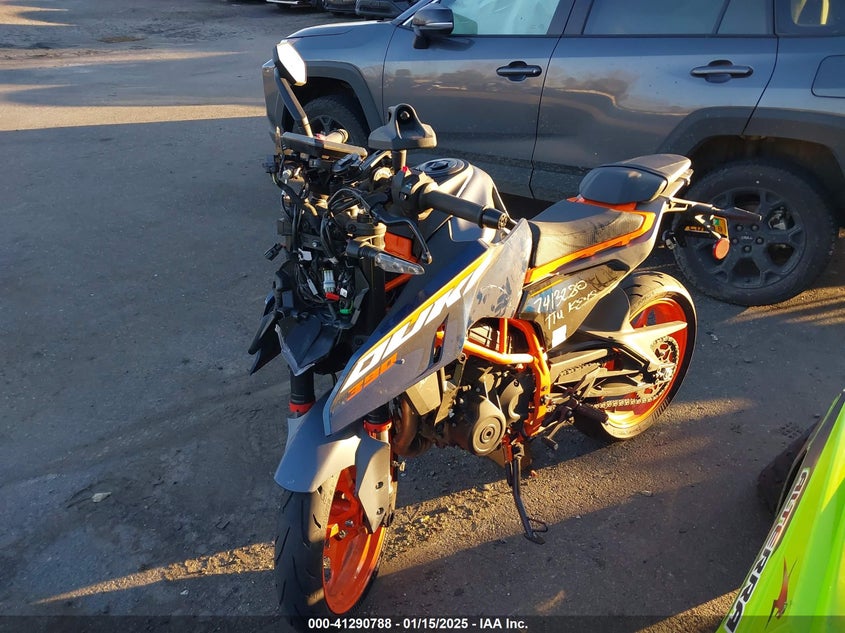 2024 KTM 390 DUKE MD2JPJ405RN239487