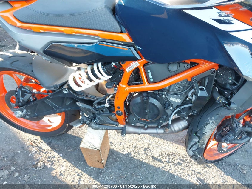 2024 KTM 390 DUKE MD2JPJ405RN239487