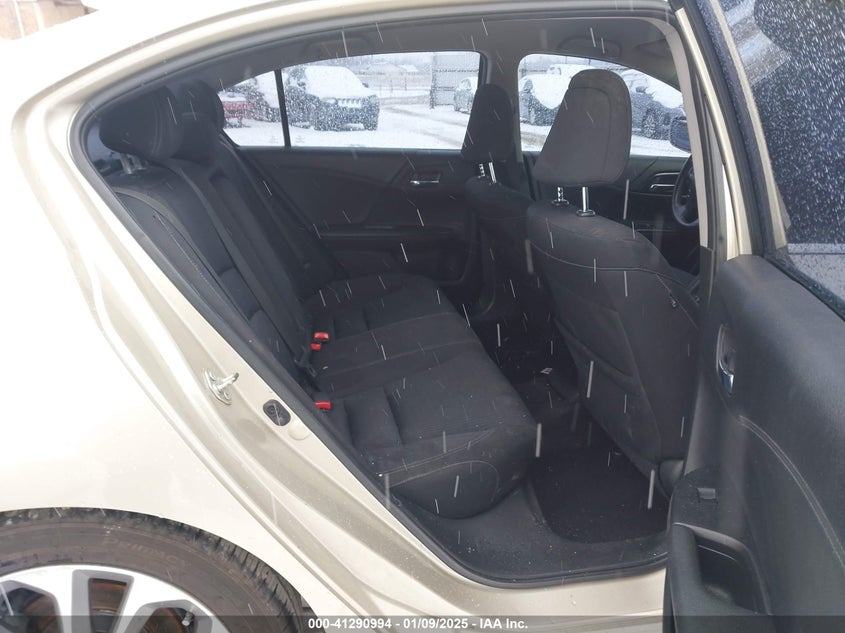 2015 HONDA ACCORD VIN: 1HGCR2F5XFA018947