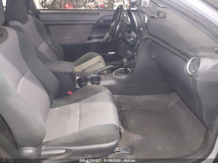 2014 SCION TC VIN: JTKJF5C72E3069294