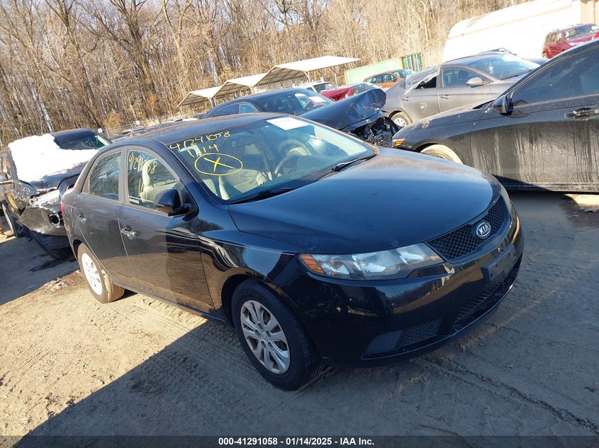 2010 KIA FORTE VIN: KNAFT4A26A5289038