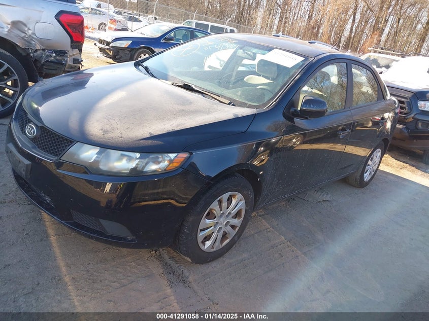 2010 KIA FORTE VIN: KNAFT4A26A5289038