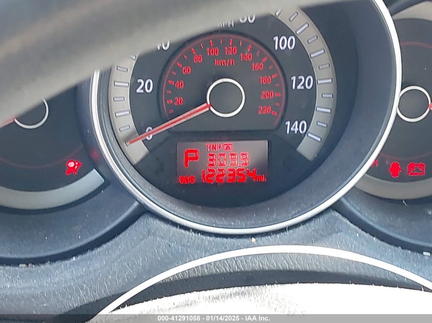 2010 KIA FORTE VIN: KNAFT4A26A5289038