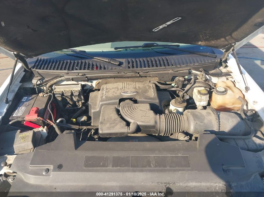 2003 Ford Expedition Xlt VIN: 1FMPU16LX3LB18730 Lot: 41291375