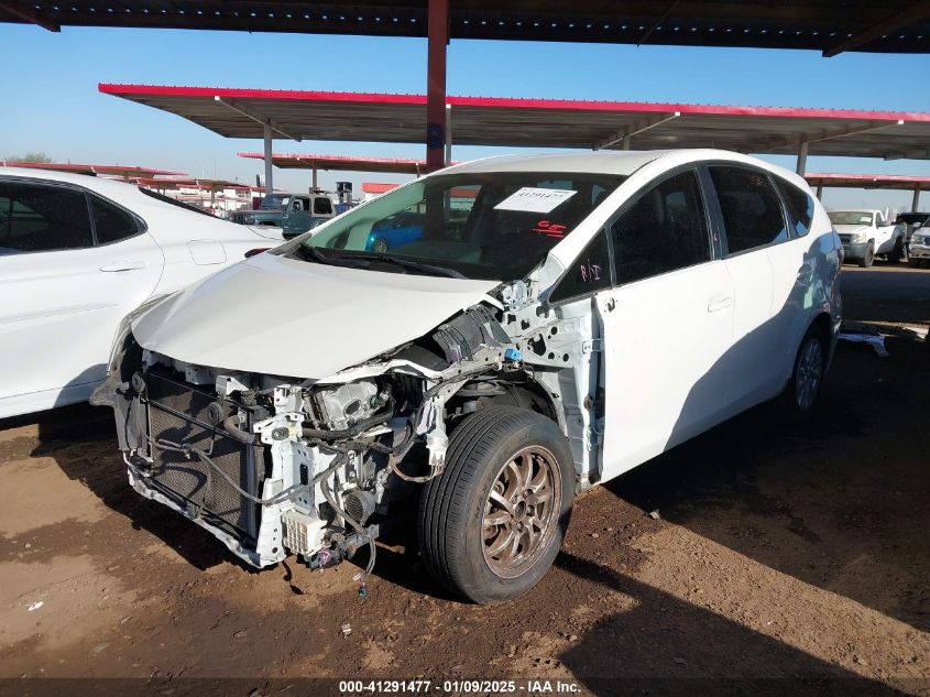 VIN JTDZN3EU3D3206732 2013 Toyota Prius, V Three no.2