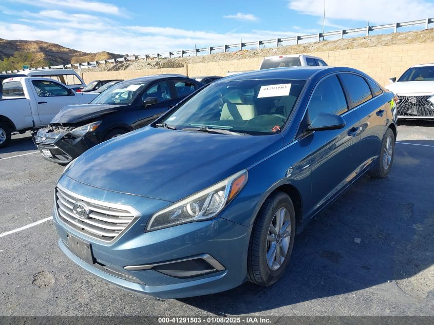 VIN 5NPE24AF5HH442880 2017 Hyundai Sonata, SE no.2