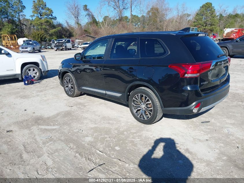 VIN JA4AZ2A36JZ003894 2018 Mitsubishi Outlander, ES no.3