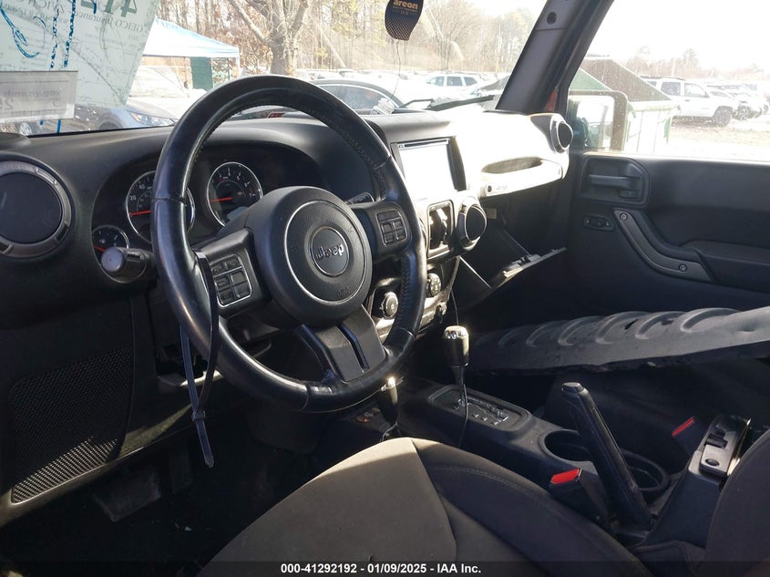 2015 JEEP WRANGLER UNLIMITED SPORT - 1C4HJWDG0FL675851