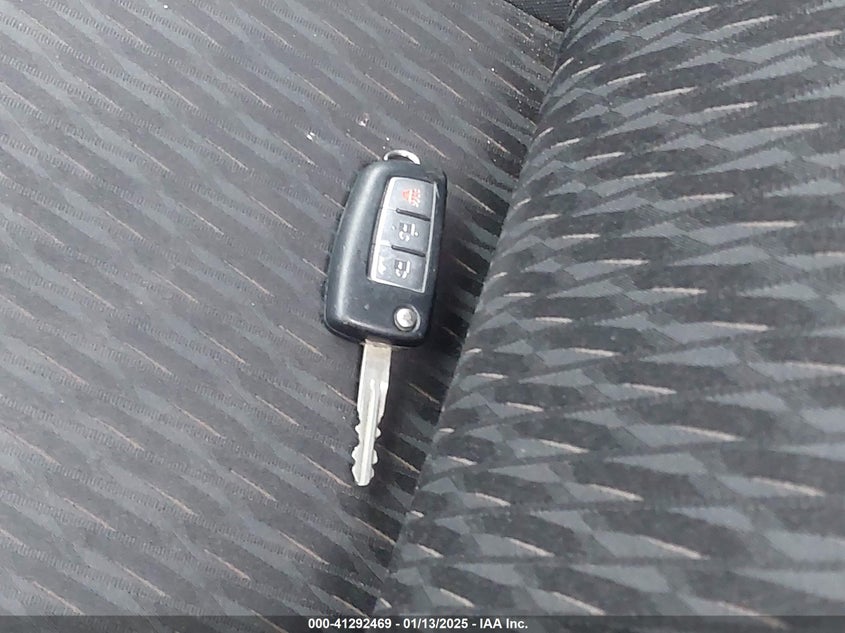 2017 NISSAN ROGUE S/SV - KNMAT2MT4HP515632