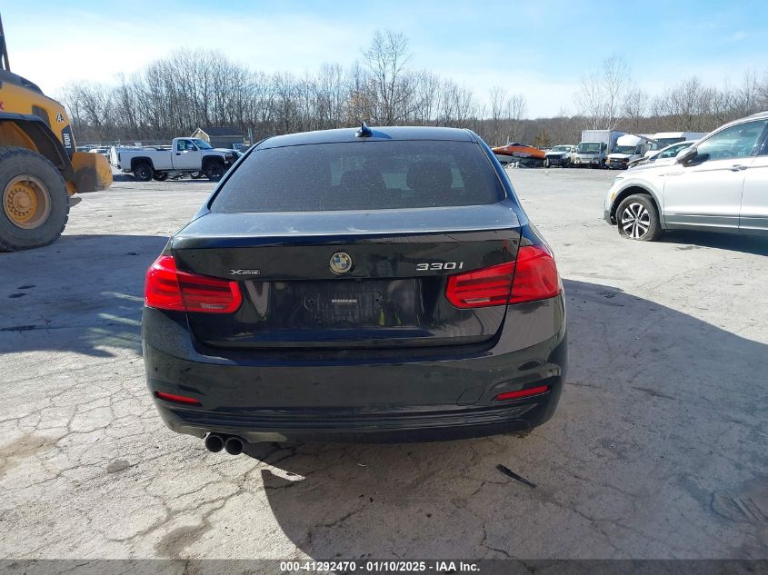 VIN WBA8D9G38HNU63186 2017 BMW 330I no.16