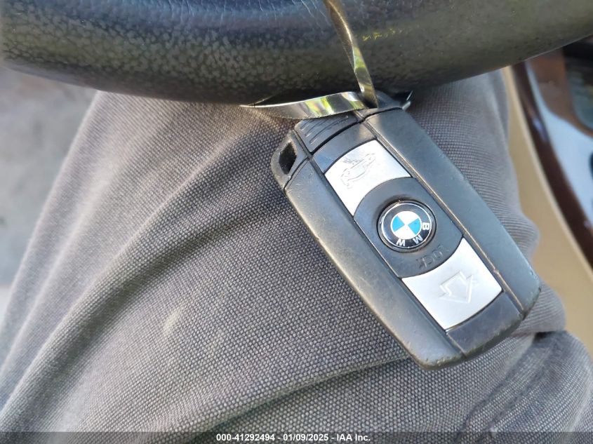 2008 BMW 328I VIN: WBAVA37508NL17858 Lot: 41292494