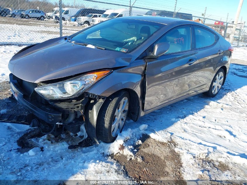 VIN 5NPDH4AE2DH395464 2013 Hyundai Elantra, Limited no.2