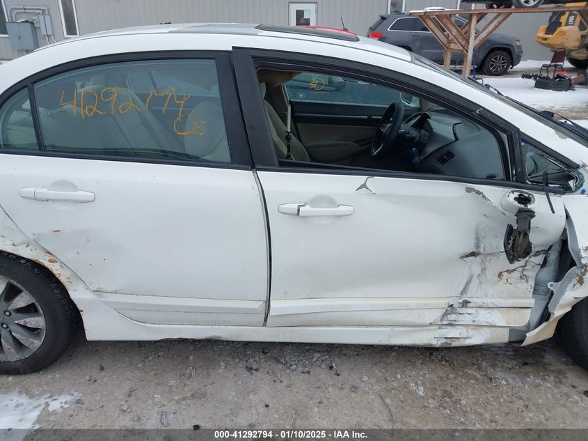 2009 HONDA CIVIC VIN: 19XFA16819E000622