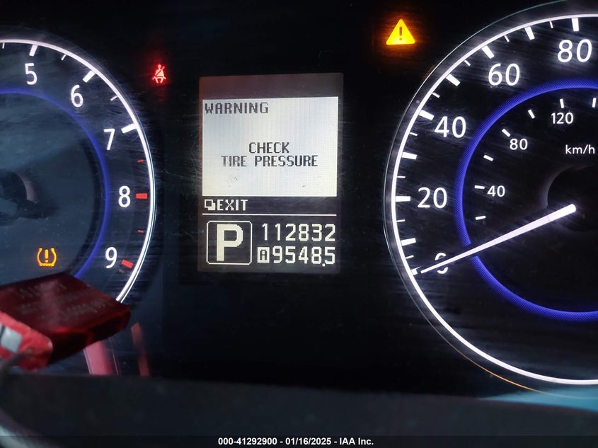 2011 INFINITI G25 VIN: JN1DV6AP6BM600120