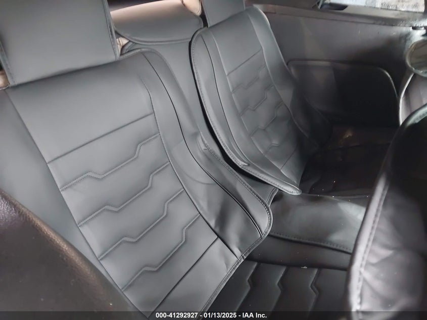 2014 FORD MUSTANG VIN: 1ZVBP8EM9E5220114