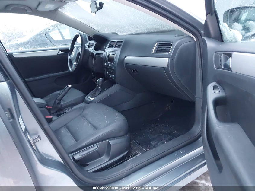2011 VOLKSWAGEN JETTA VIN: 3VWLL7AJXBM097645