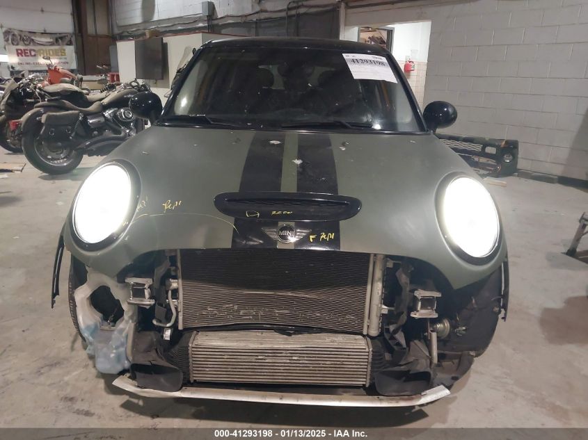 VIN WMWXU3C53F2B62469 2015 Mini Hardtop, Cooper S no.13