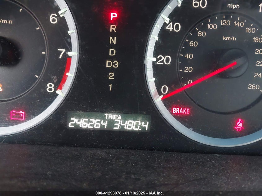 2008 HONDA ACCORD VIN: 1HGCP26878A027401