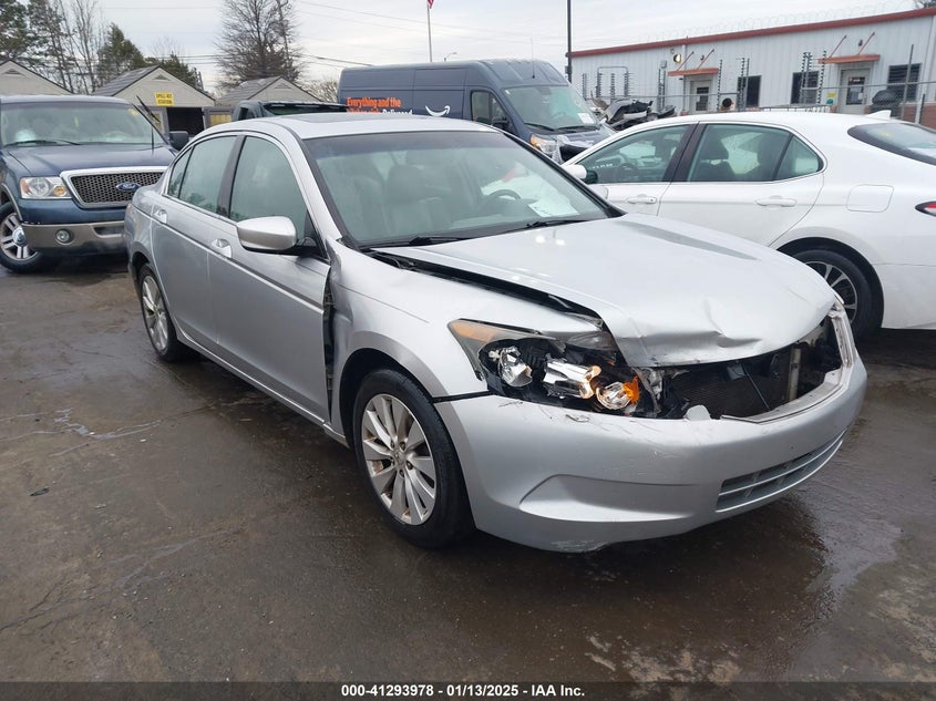 2008 HONDA ACCORD VIN: 1HGCP26878A027401