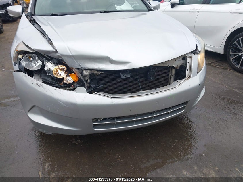 2008 HONDA ACCORD VIN: 1HGCP26878A027401