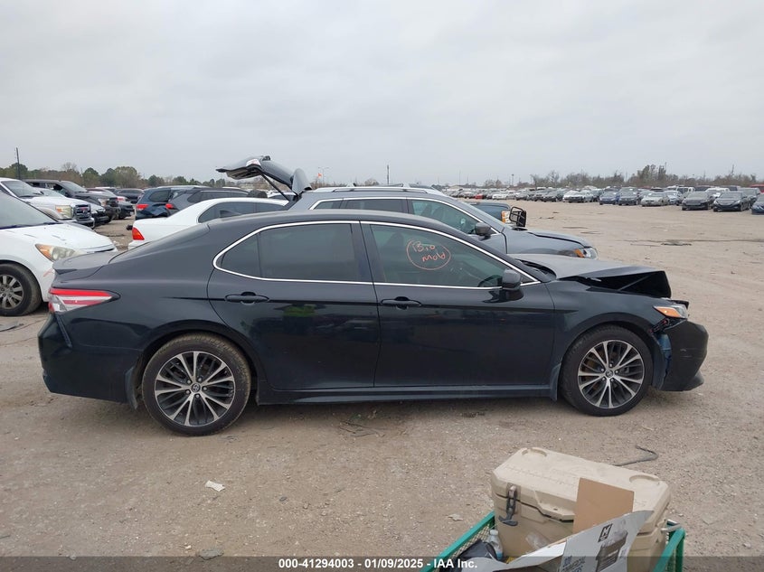 2019 TOYOTA CAMRY VIN: 4T1B11HK2KU751268