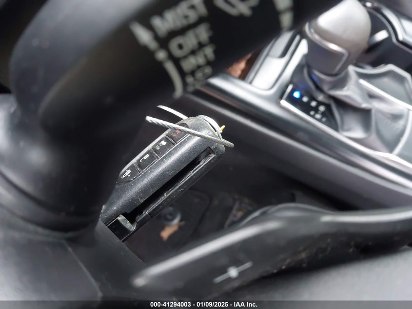 2019 TOYOTA CAMRY VIN: 4T1B11HK2KU751268