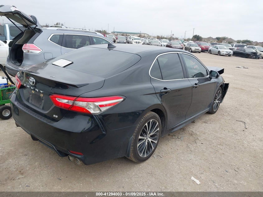 2019 TOYOTA CAMRY VIN: 4T1B11HK2KU751268
