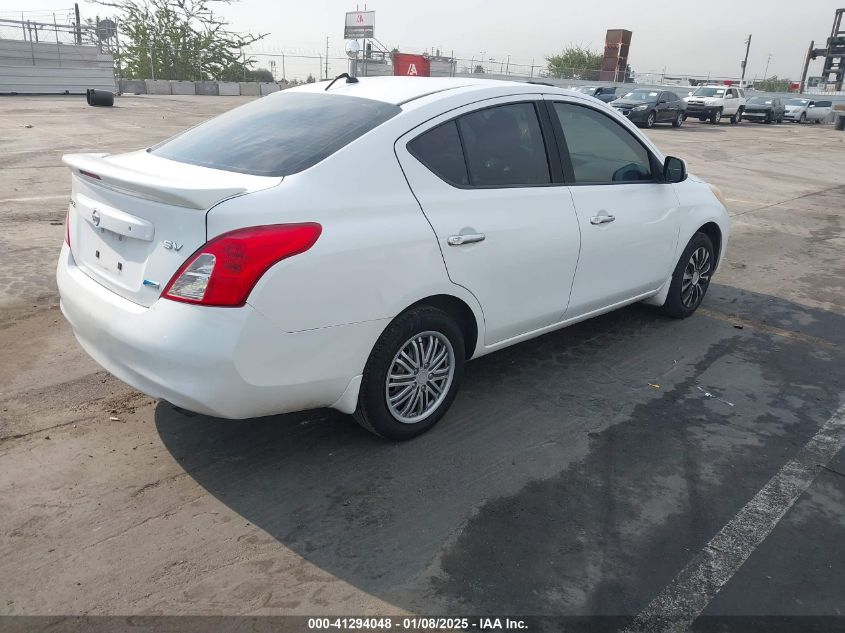 VIN 3N1CN7APXDL886035 2013 Nissan Versa, 1.6 SV no.4