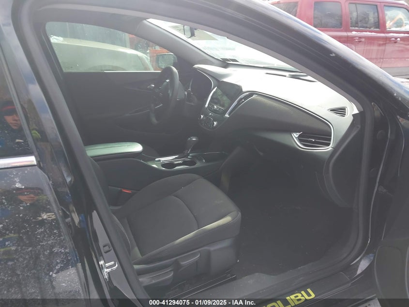 2020 CHEVROLET MALIBU VIN: 1G1ZD5ST4LF111922