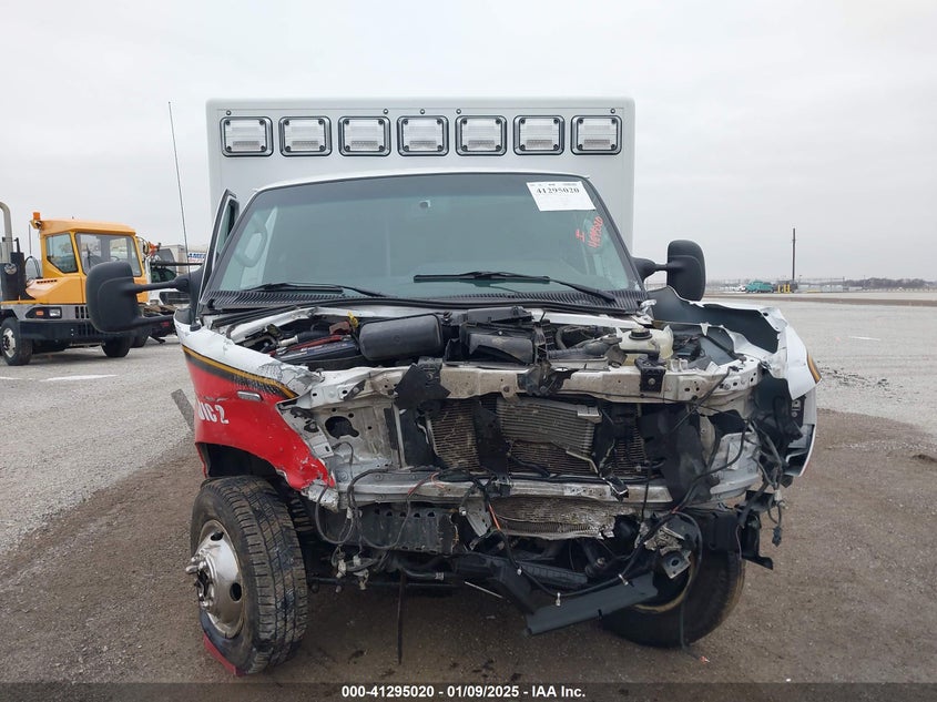 2022 FORD E-450 CUTAWAY(VIN: 1FDXE4FN2NDC16129