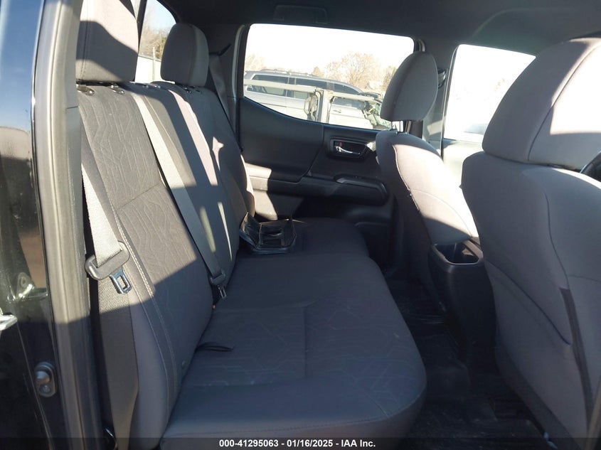 2017 TOYOTA TACOMA VIN: 3TMAZ5CN0HM039064