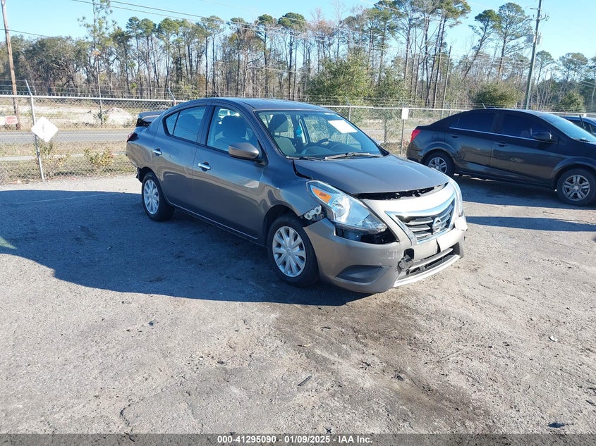 2017 Nissan Versa