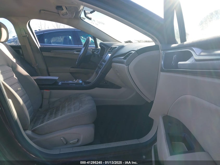2017 FORD FUSION VIN: 3FA6P0H75HR290888