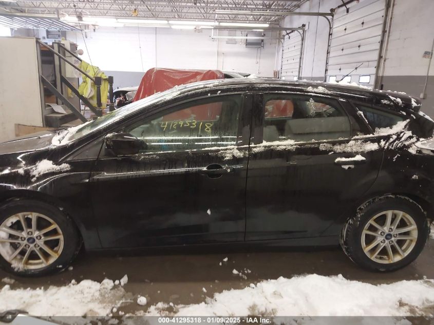 VIN 1FADP3K24JL264504 2018 Ford Focus, SE no.14