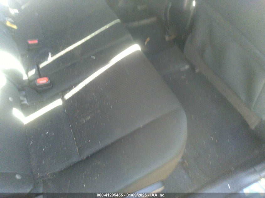 2016 TOYOTA RAV4 LE - JTMZFREV7GJ063518