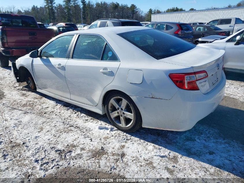 VIN 4T1BF1FK5DU288842 2013 Toyota Camry, SE no.3