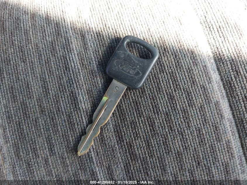 1997 Ford F-150 Lariat/Standard/Xl/Xlt VIN: 1FTDF18W6VND20156 Lot: 41295852