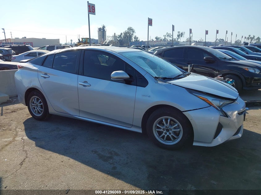 2018 TOYOTA PRIUS VIN: JTDKARFU0J3546270