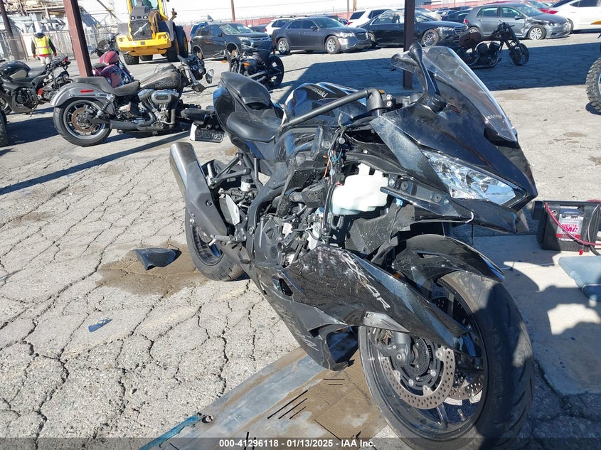 2024 KAWASAKI ZX400 P - ML5ZXCP18RDA23872