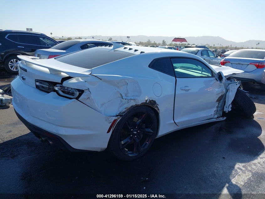 2019 CHEVROLET CAMARO VIN: 1G1FH1R71K0134598