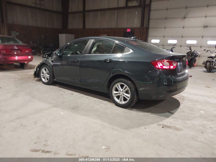 VIN 1G1BE5SM1J7118017 2018 CHEVROLET CRUZE no.3