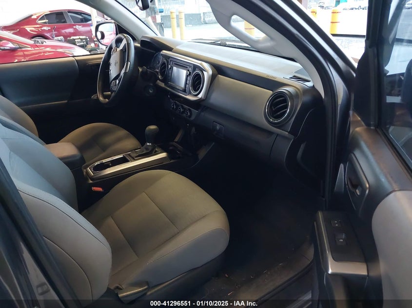 2017 TOYOTA TACOMA VIN: 5TFRZ5CN3HX040562