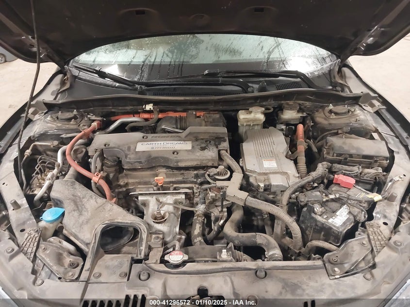 2017 HONDA ACCORD VIN: JHMCR6F78HC004459