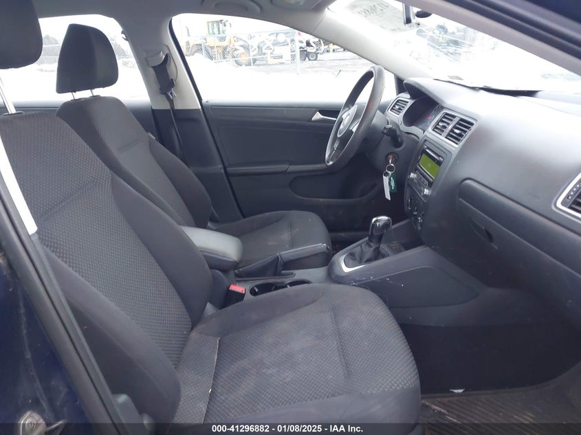 2014 VOLKSWAGEN JETTA VIN: 3VW2K7AJ8EM438589