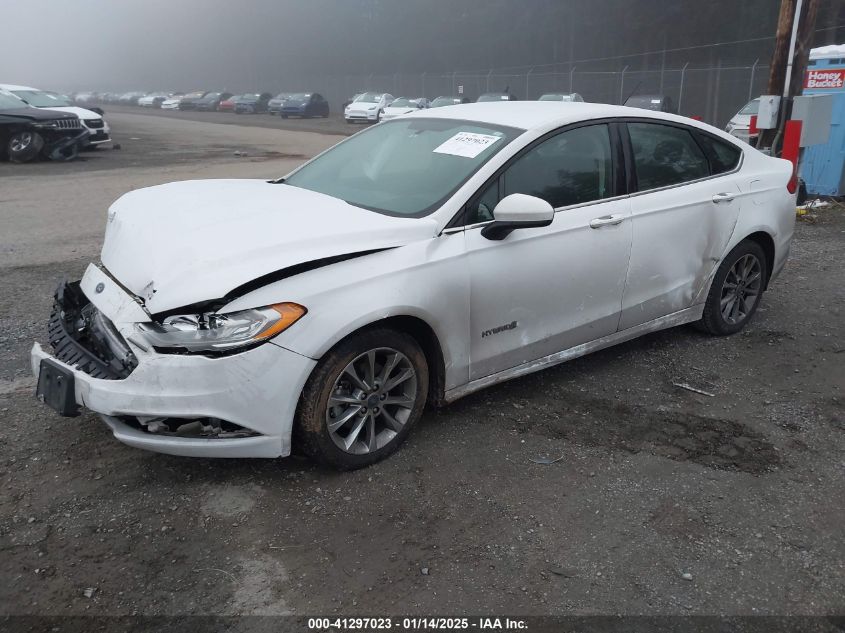 VIN 3FA6P0LU5HR387876 2017 Ford Fusion, Hybrid SE no.2