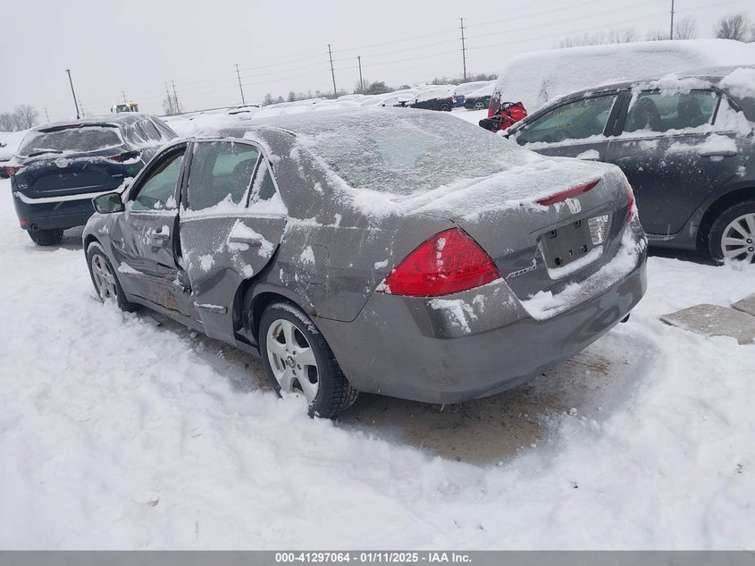 2006 HONDA ACCORD VIN: 1HGCM56716A152215